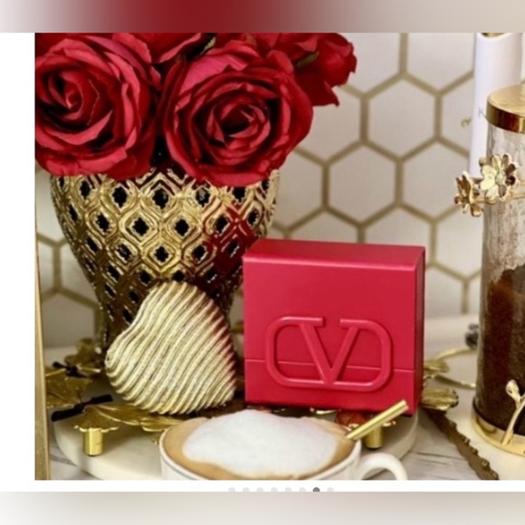 Valentino Rosso Lipstick Set- 1 lipstick & 2 refills!! NIB!!! - Picture 6 of 11